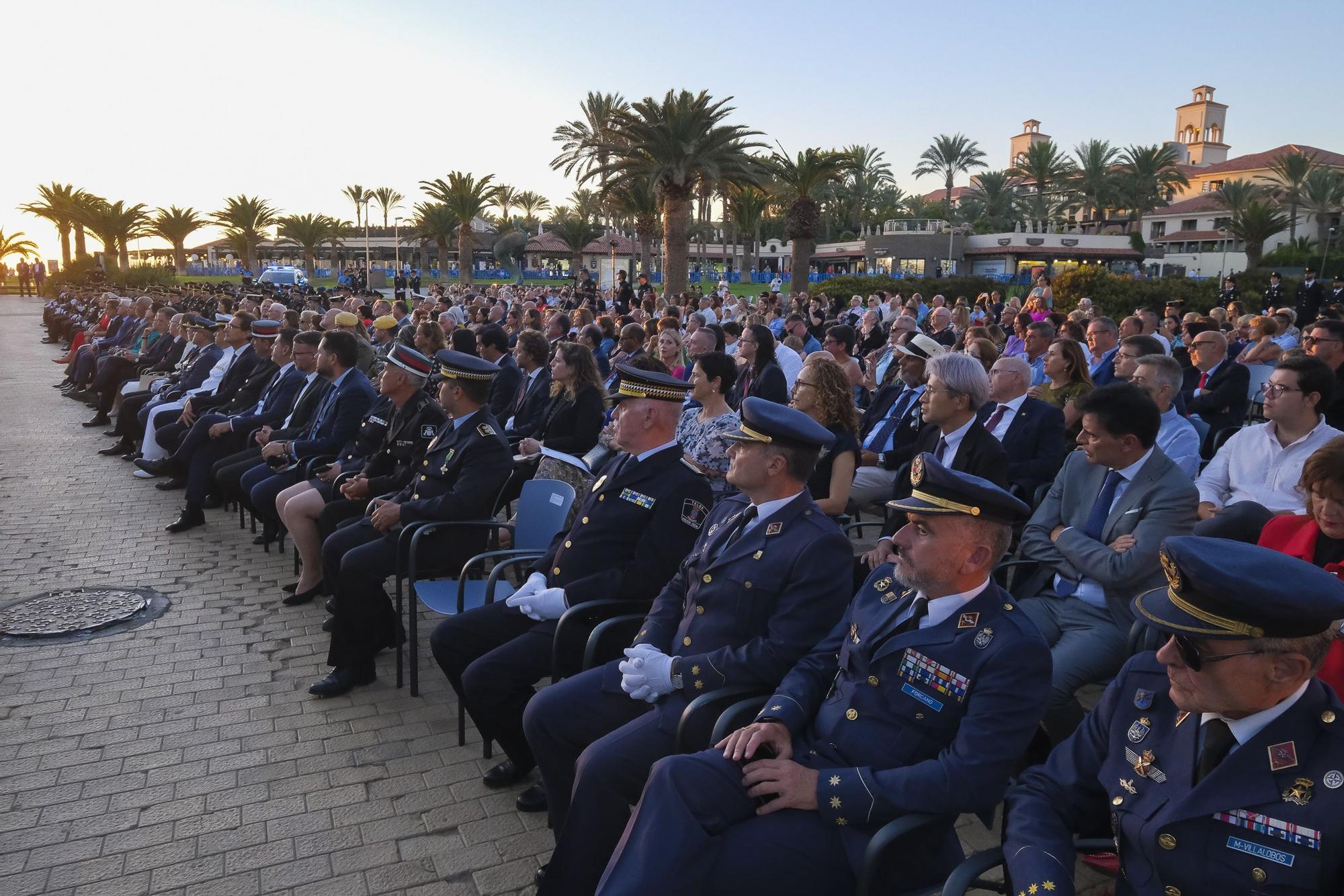 27-09-2024 SAN BARTOLOMÉ DE MASPALOMAS. Acto por el Día de la Policía Nacional, junto al Faro de Maspalomas  | 27/09/2024 | Fotógrafo: Andrés Cruz