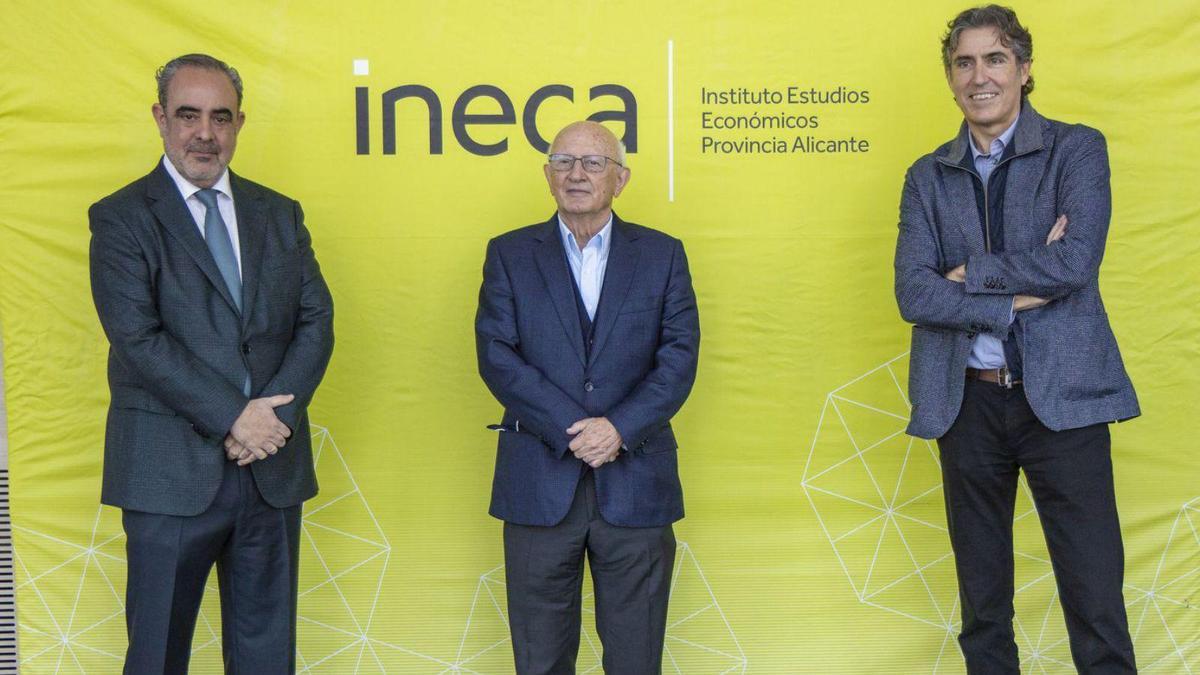 Nacho Amirola, Joaquín Rocamora y Rafa Ballester, tres de los cuatro presidentes que ha tenido Ineca. | INFORMACIÓN