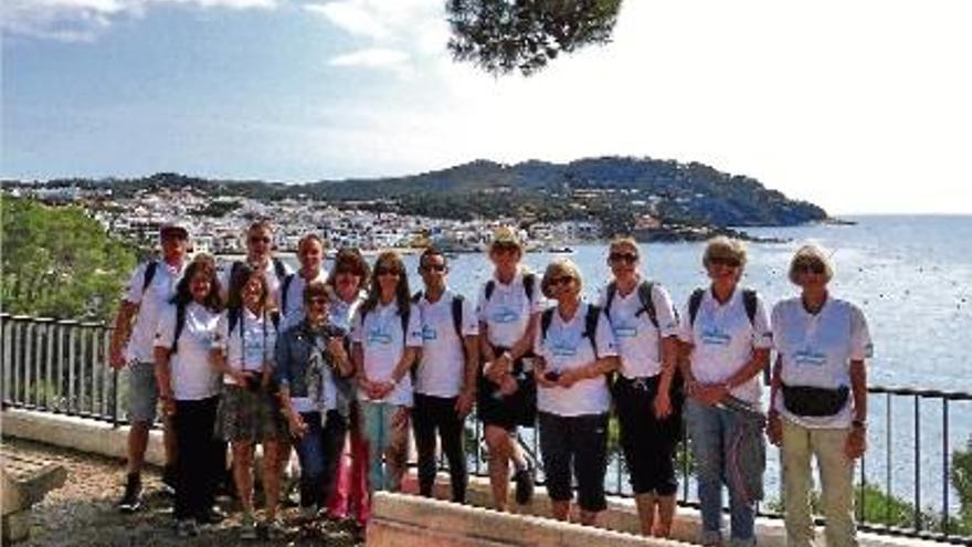 Els participants en la trobada, durant una de les excursions que han realitzat aquesta setmana.