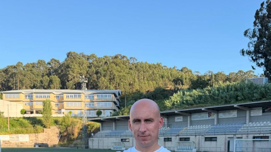 El FC Cruceiro arranca con Damián Moraña en el banquillo