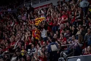 Máxima expectación para la pretemporada del Casademont Zaragoza: lleno en Binéfar y entradas agotándose en Zuera