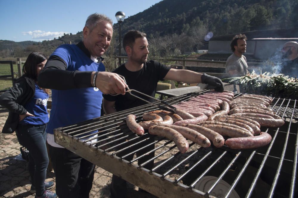 Les imatges de la calçotada popular del Regió 7