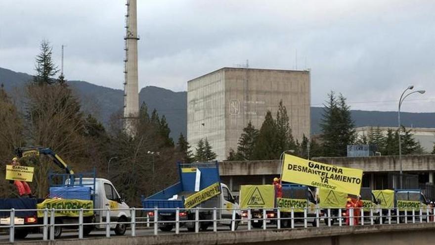 Greenpeace pide al Congreso que paralice la reapertura de Garoña