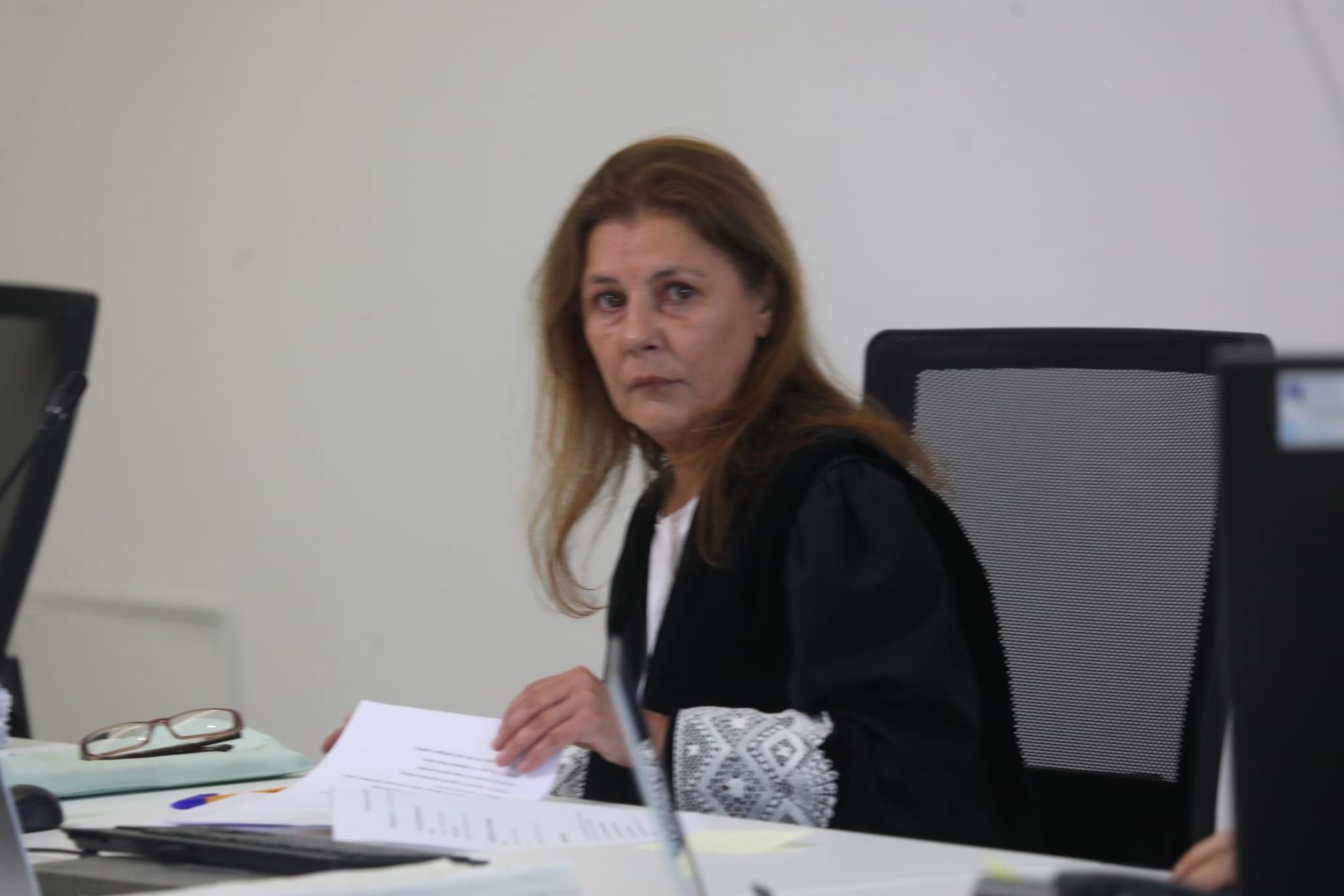 La magistrada, Elena Fernández Currás