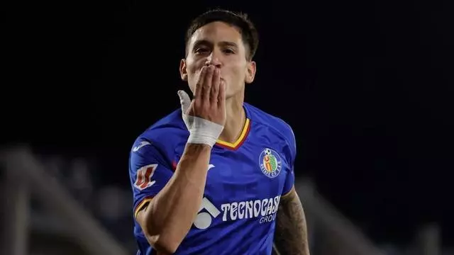 Satriano elevó el Coliseum abriendo la lata contra el Mallorca