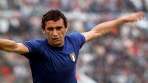Gigi Riva, en un partido de la selección italiana en la Eurocopa de 1968.
