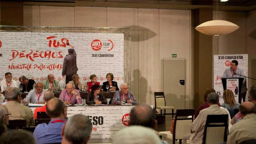 Asistentes al congreso regional de la Unión de Pensionistas y Jubilados de UGT.