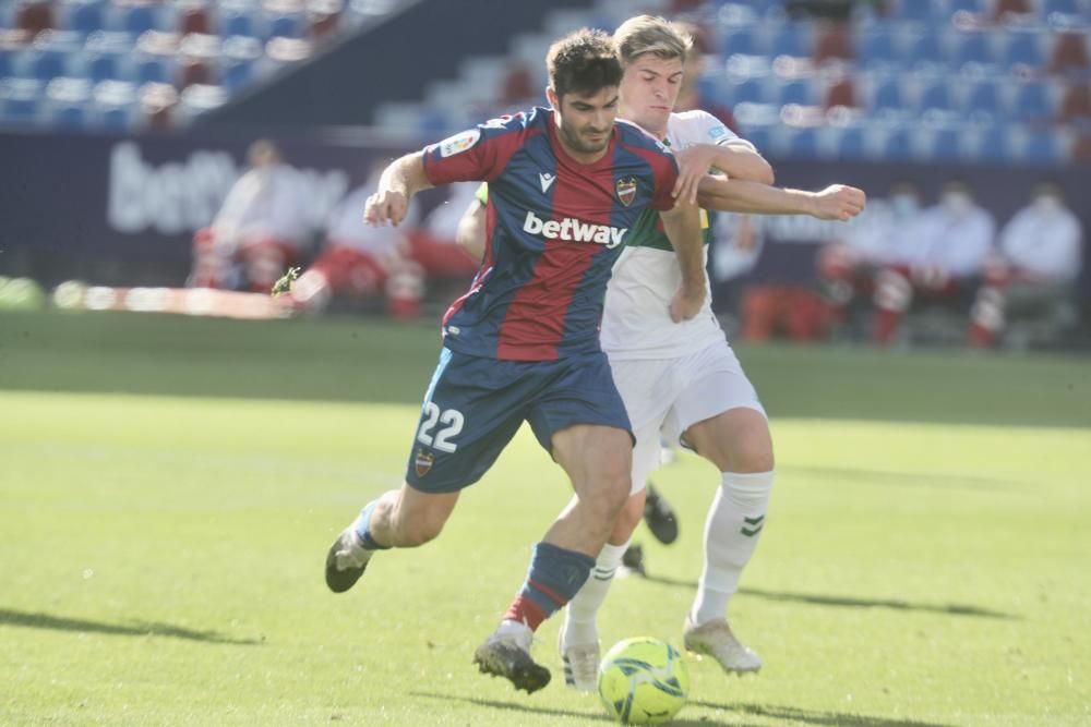 Las imágenes del Levante UD - Elche CF