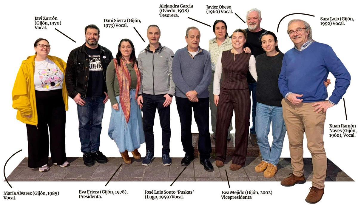 Los miembros de la nueva directiva