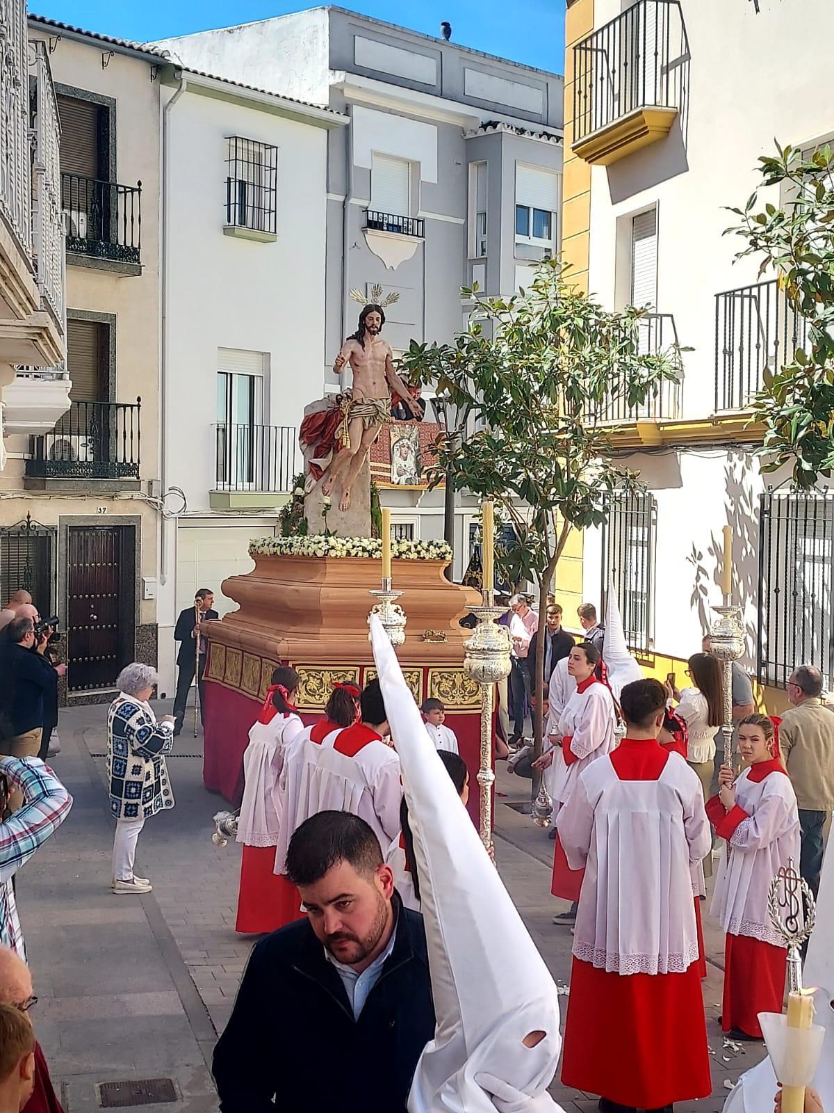 Procesión del Resucitado en Doña Mencía.