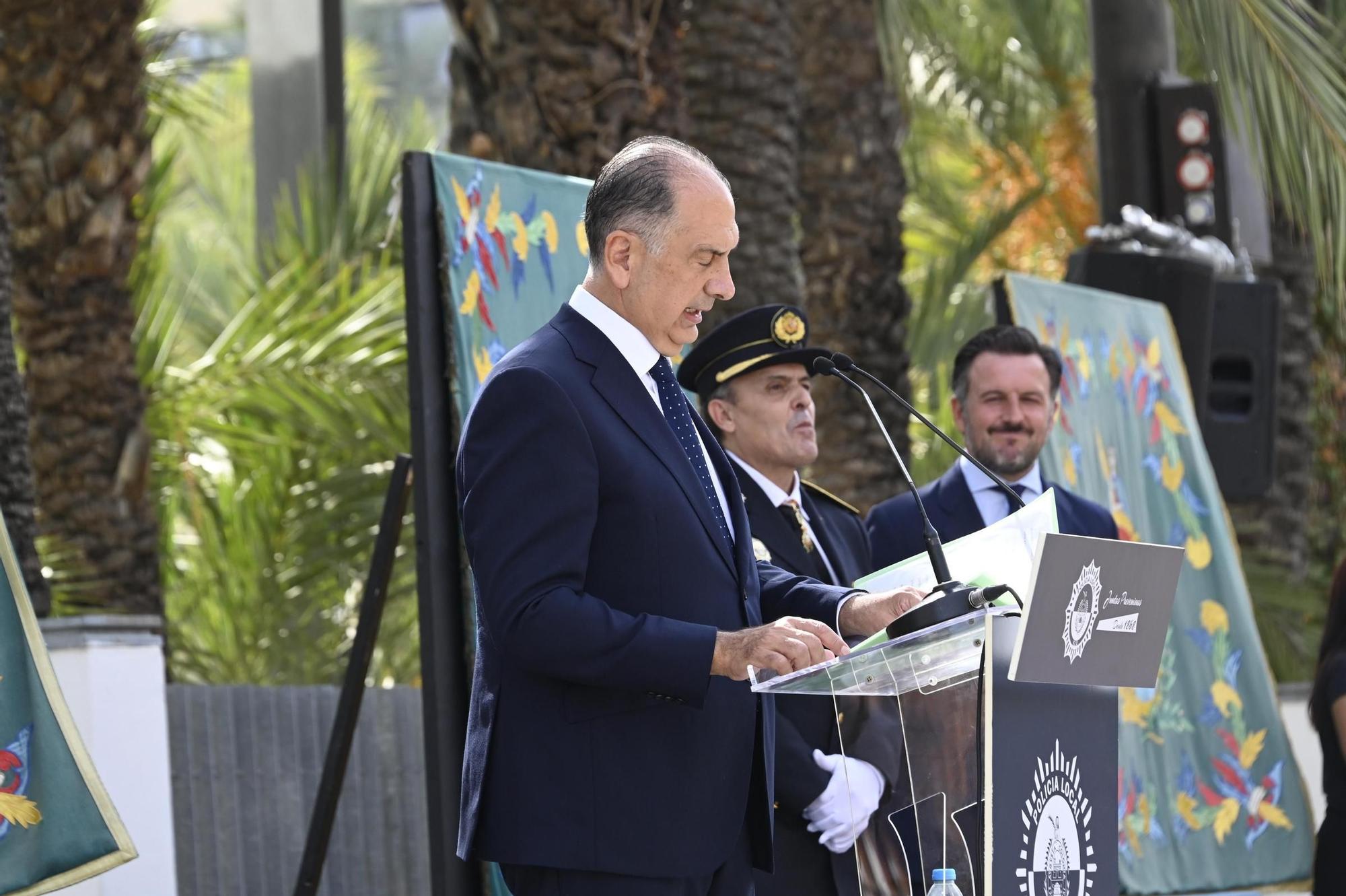 Así ha sido el acto del patrón de la Policía Local de Elche