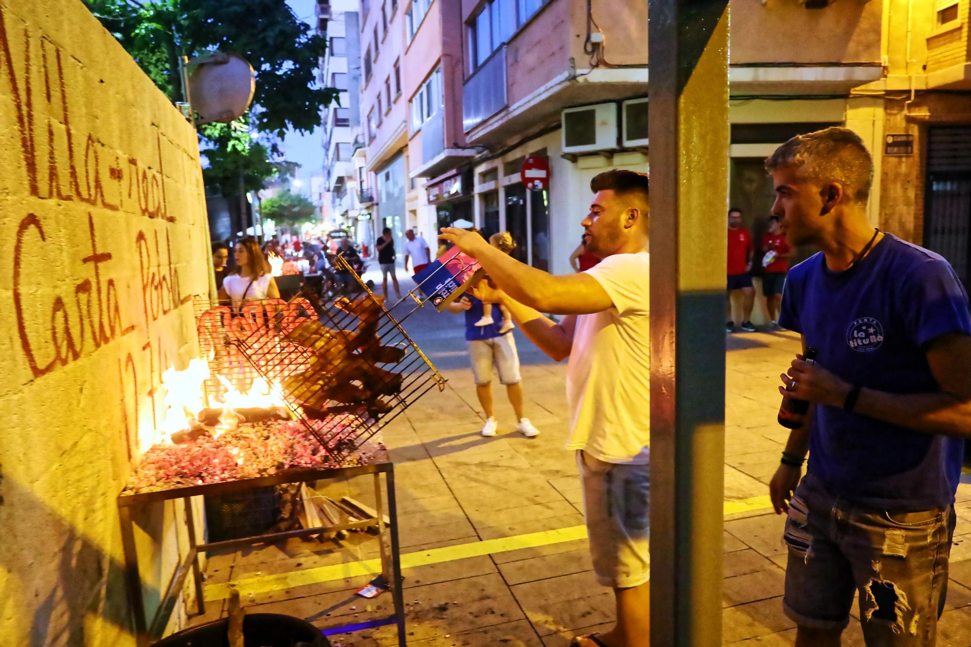 Búscate en la galería de fotos de la Nit de la Xulla de Vila-real