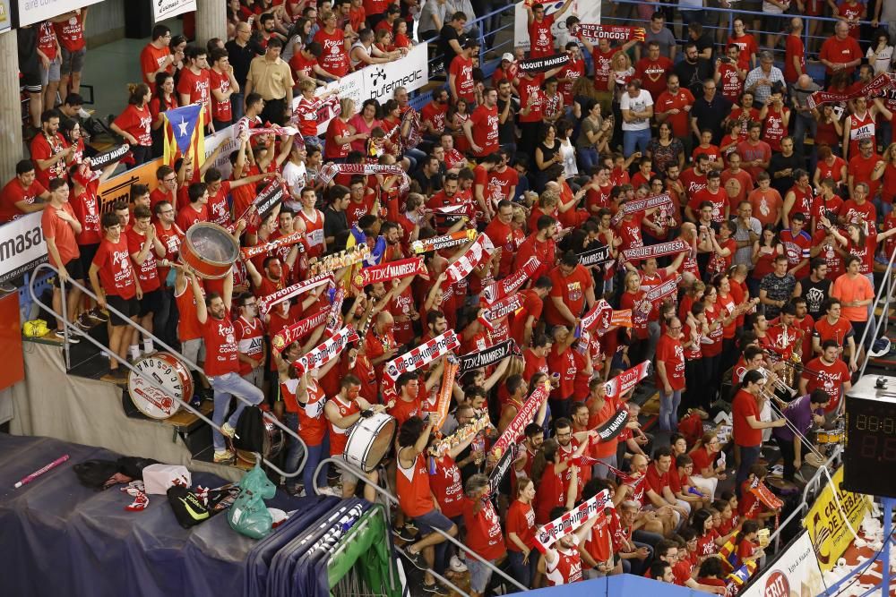 ICL-Melilla: el cinquè partit de la final del play-off d'ascens, en fotos
