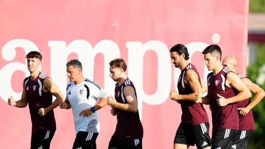 Nuevas ausencias en el Sevilla: Joan Jordán, Gattoni y Cardoso, que no cuentan para Luis García Plaza, no entrenan con el grupo