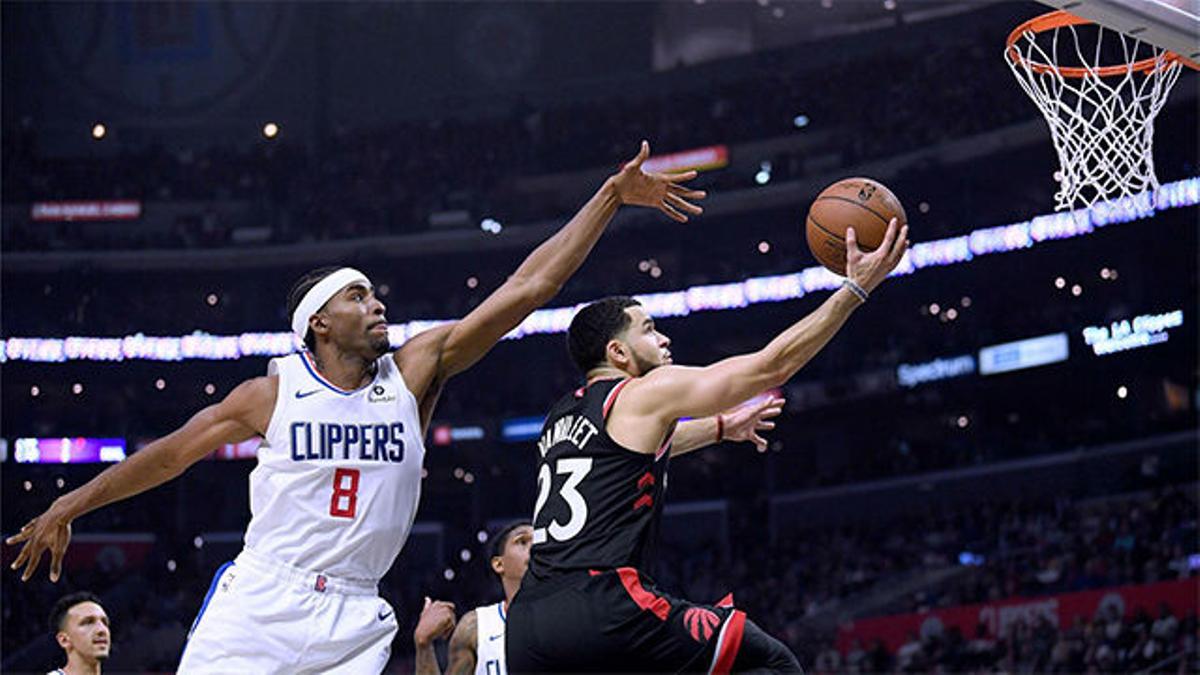 Los Clippers vencen en casa al campéon (98-88)