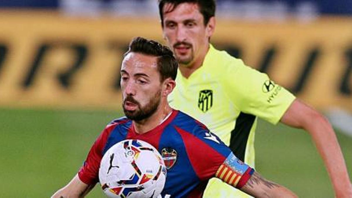 Uno de los lances del partido.