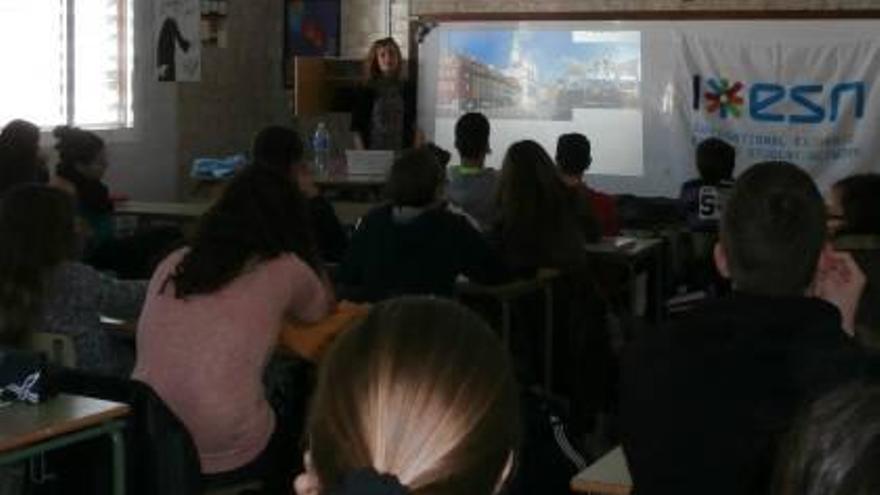 El colegio Calasancio de Alicante está fomentando las competencias lingüisticas de los alumnos en inglés