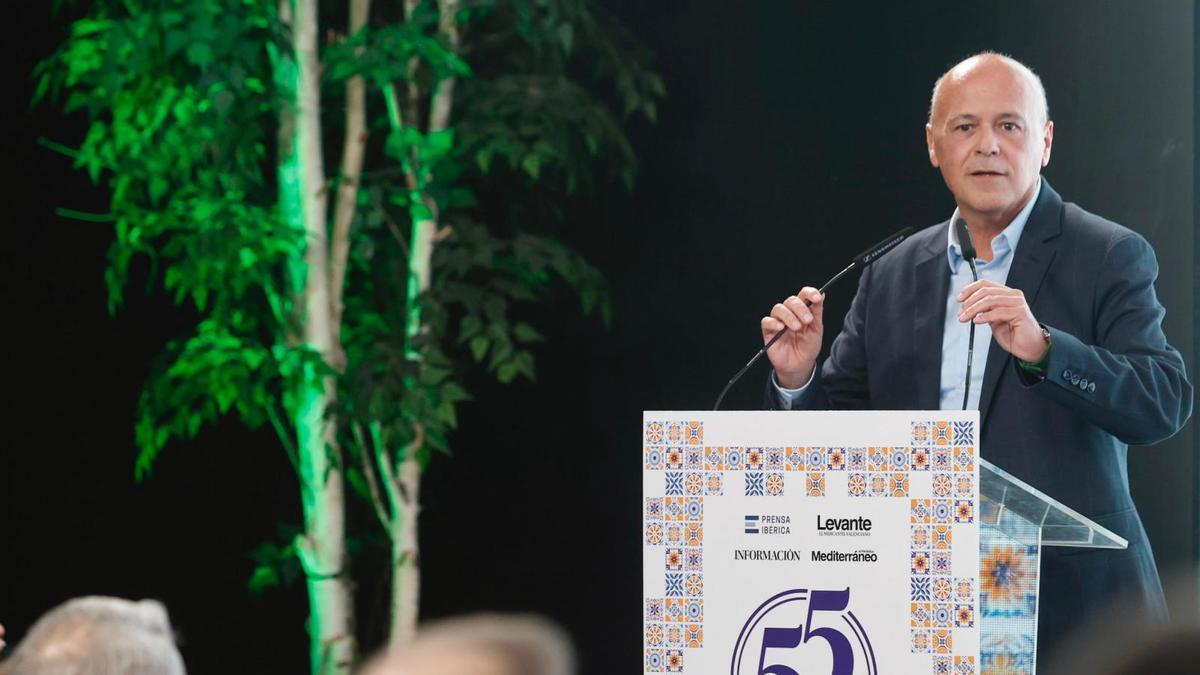 El director de Levante-EMV, Joan-Carles Martí, en la gala de los '55 restaurantes de la Comunitat Valenciana'
