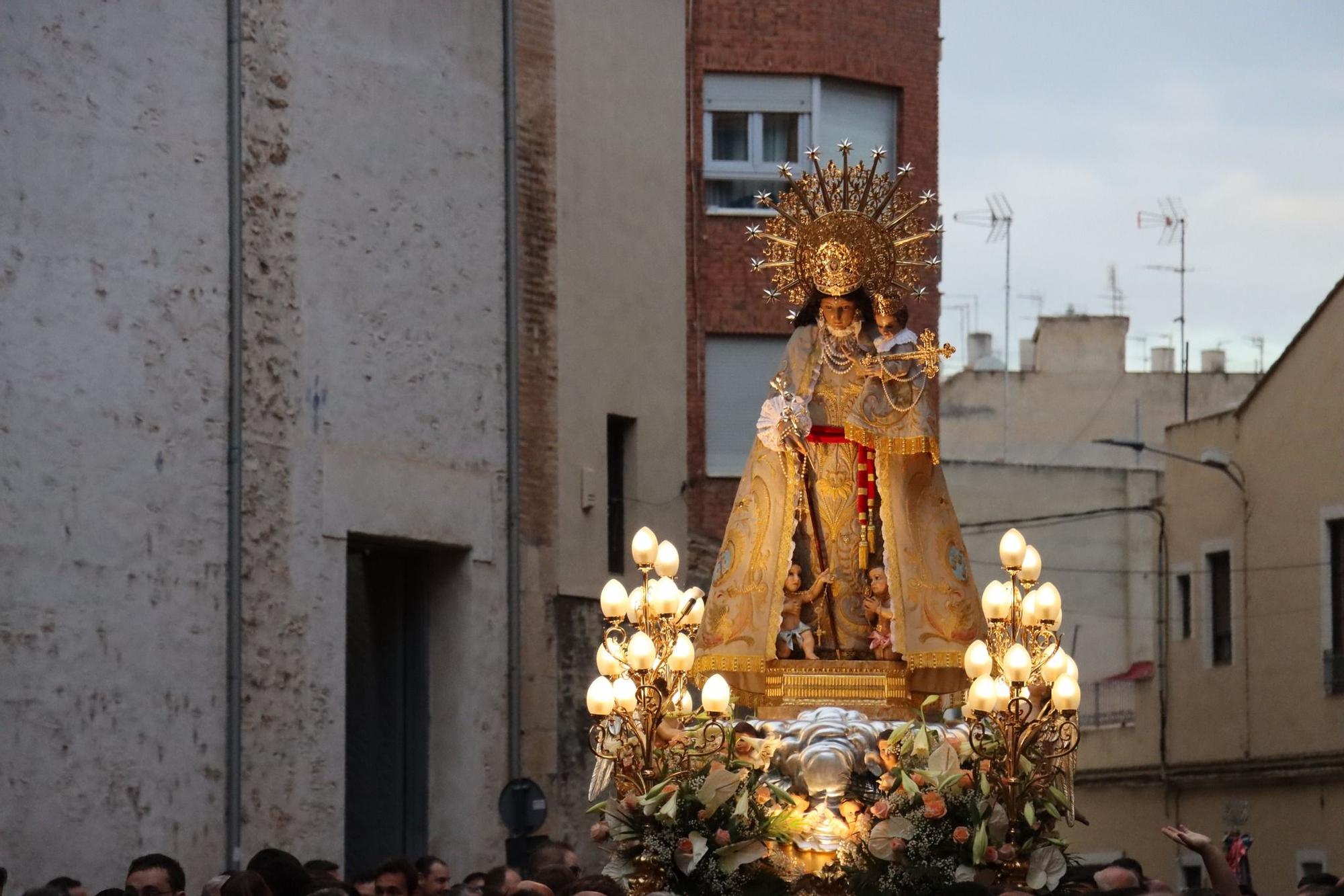 Torrent vive con emoción las celebraciones por la Virgen de los Desamparados