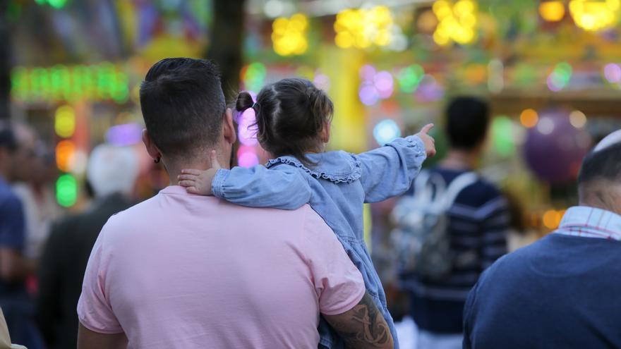 Identificados dos hermanos de 11 y 14 años por vender pases falsos para las atracciones de San Froilán en Lugo