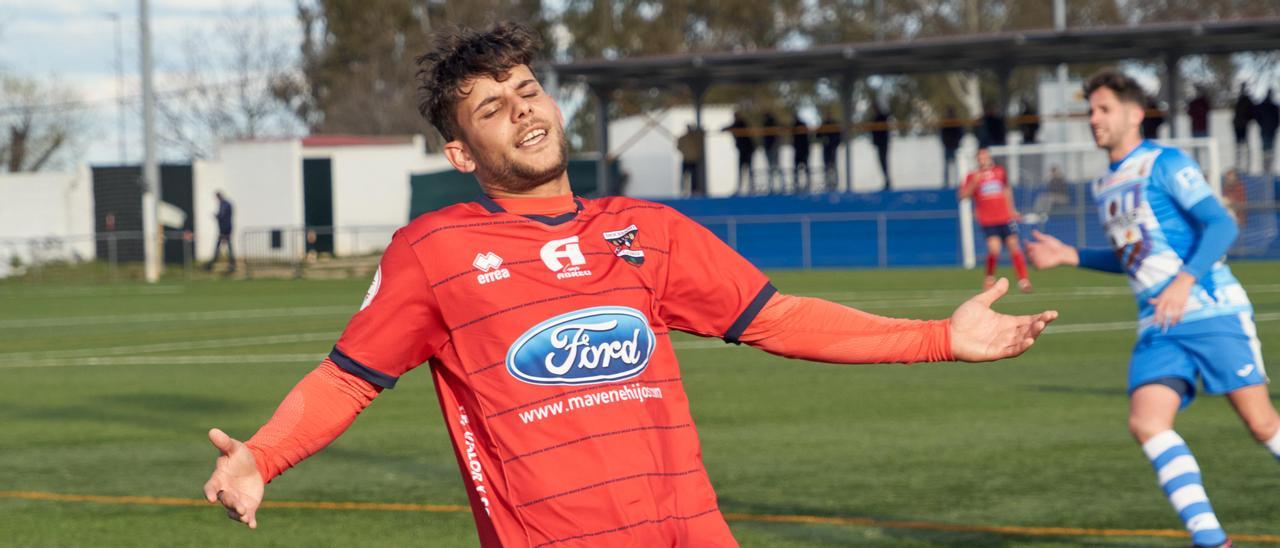 Teto, durante un partido con el Diocesano, la pasada temporada.