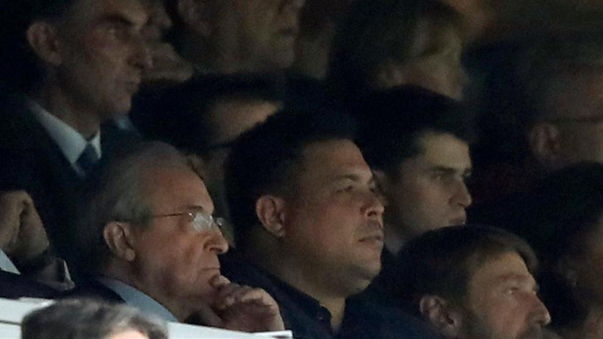 Ronaldo, en el palco del Bernabéu junto a Florentino Pérez