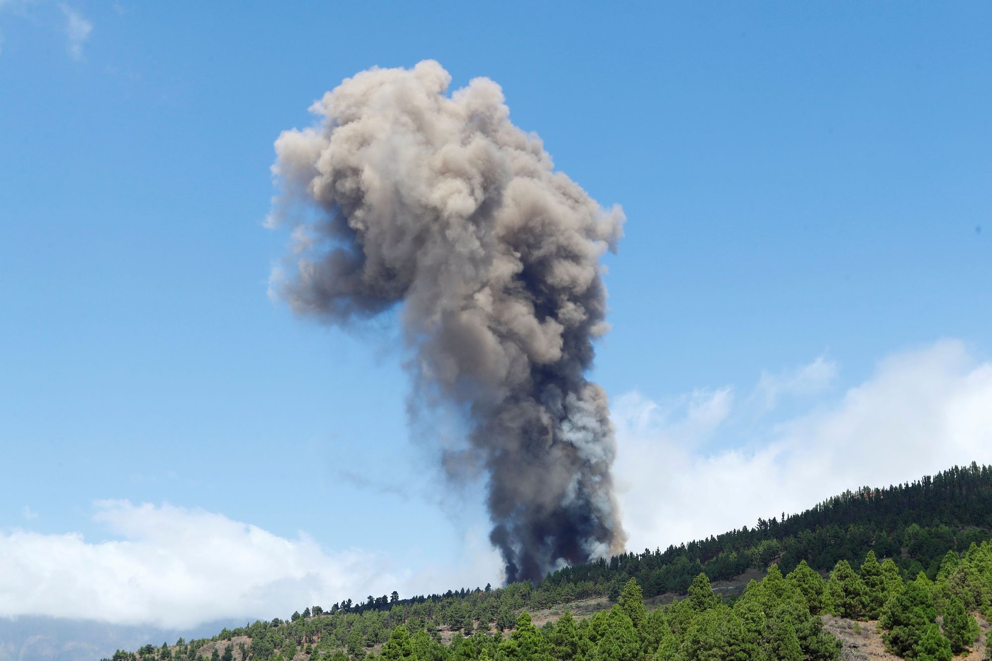 Erupció del volcà a La Palma