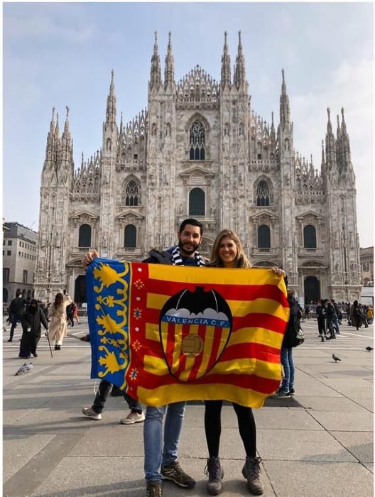 Búscate entre la afición del Valencia CF en Milán