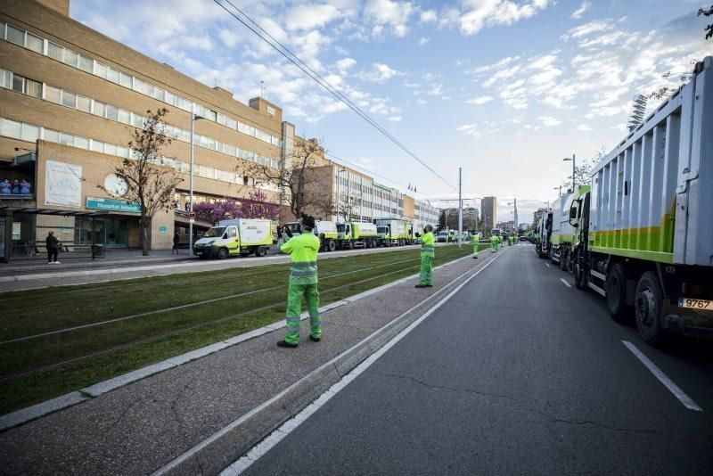 Trabajadores de FCC homenajean a los sanitarios del Servet