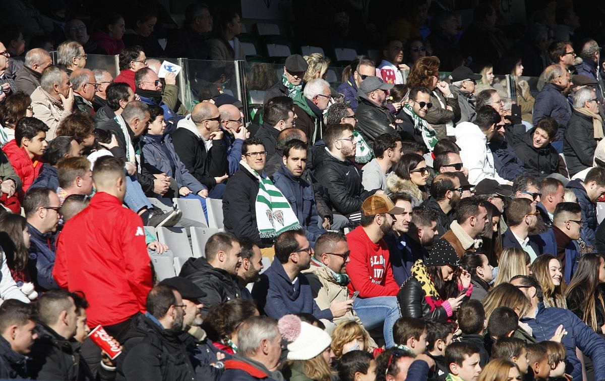 La afición blanquiverde en el Córdoba-Rayo Majadahonda