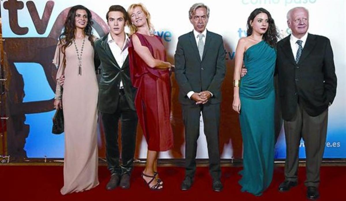 Una família unida 8Els protagonistes de ’Cuéntame’, dijous al Festival de cine de Sant Sebastià. Una família unida 8Els protagonistes de ’Cuéntame’, dijous al Festival de cine de Sant Sebastià.