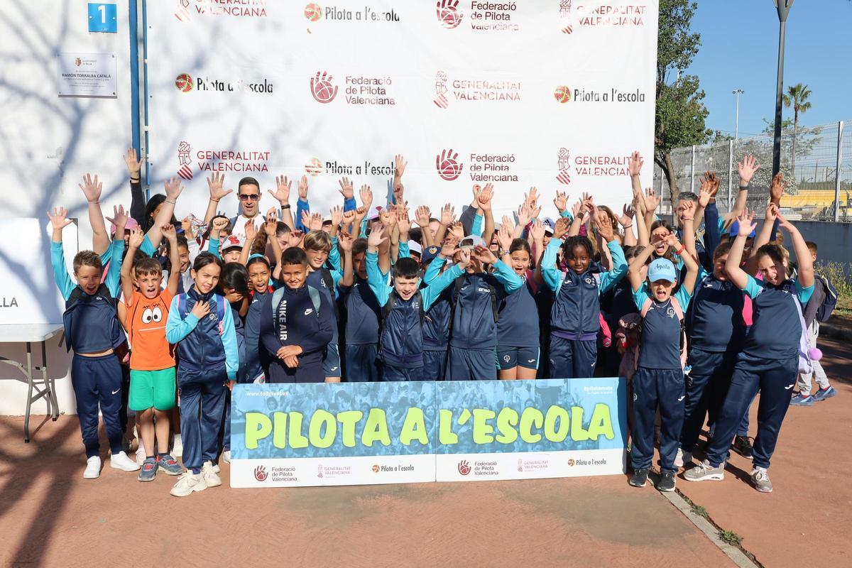 CEIP Les Comes de l'Alcúdia. CEIP Les Comes de l'Alcúdia.
