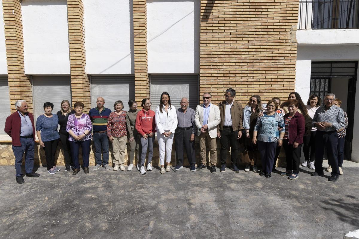 Vecinos de la pedanía del Calar de la Santa