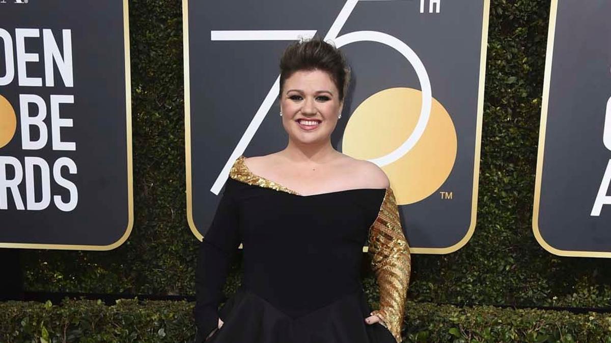 Kelly Clarkson defiende el &quot;leve tortazo&quot; para educar a sus hijos