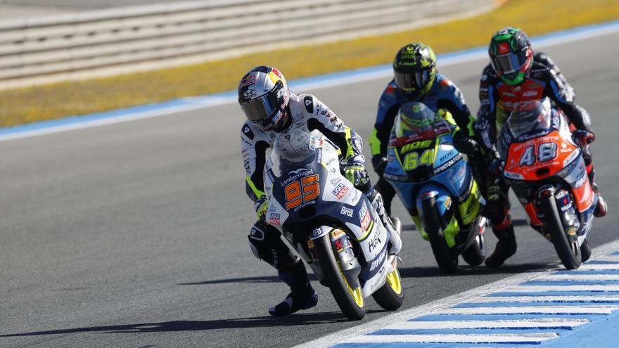 El neerlandés Veijer triunfa en la carrera del circuito de Jerez de Moto3