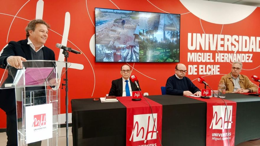 &quot;El Campo de Elche tiene asegurada el agua para los dos próximos años&quot;