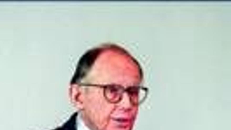 Fallece Samuel Huntington, autor de ´El choque de civilizaciones´