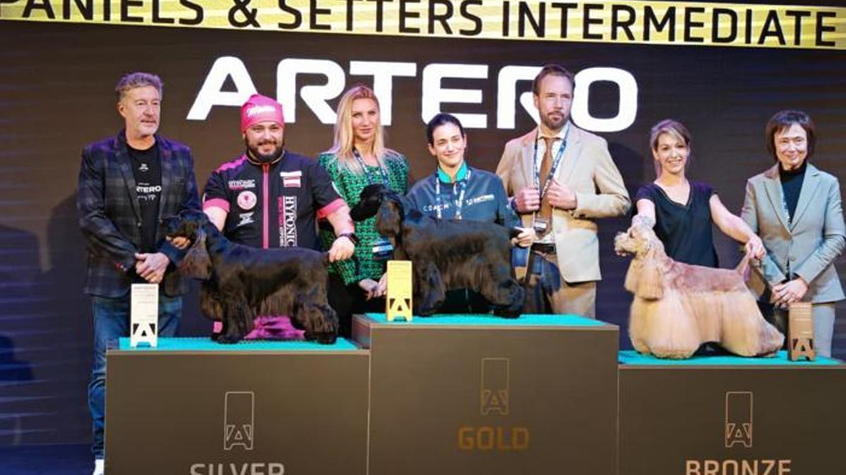 Manuel Salvador Muñoz, el segon començant per l'esquerra, amb els altres premiats en el concurs