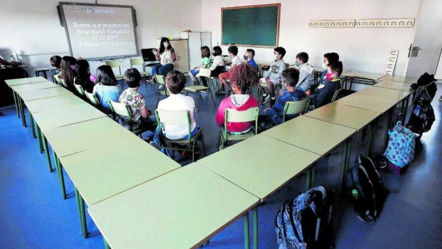 Padres con niños en cuarentena podrán optar a la baja laboral