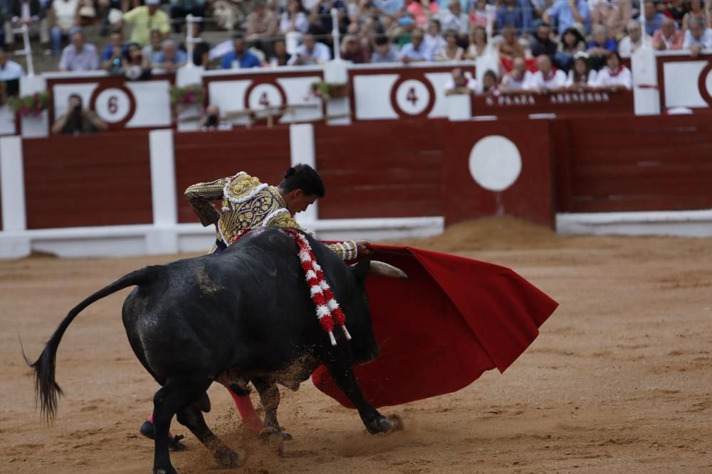 Segunda corrida de toros en El Bibio