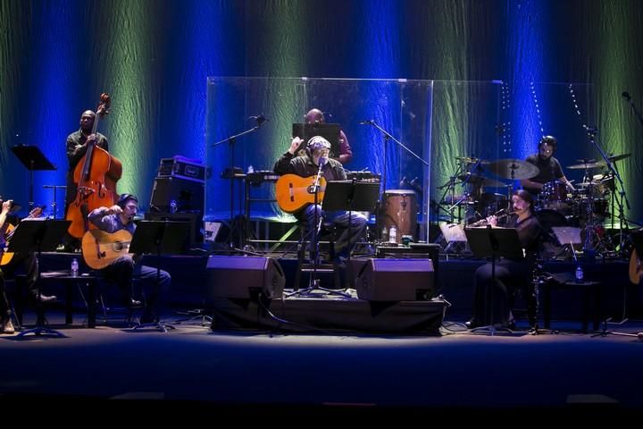 SILVIO RODRIGUEZ EN EL GRAN CANARIA ARENA