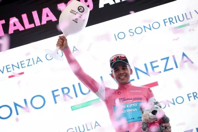 La etapa 2 del Giro de Italia 2026, en imágenes