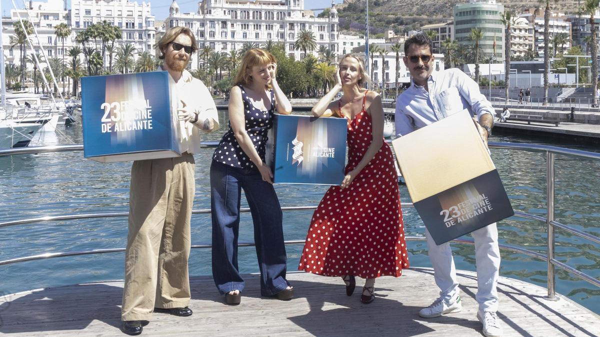 Un wéstern incómodo y provocador llega al Festival de Cine de Alicante con «Que vienen los perros»