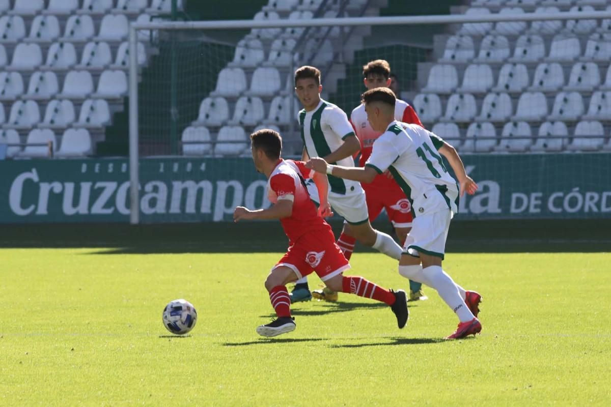 El Córdoba B se quita presión a base de goles