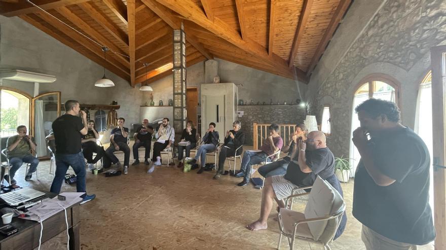 Tallers, concerts i ‘jam sessions’ omplen la segona edició del campus Gironella Harmonica Camp