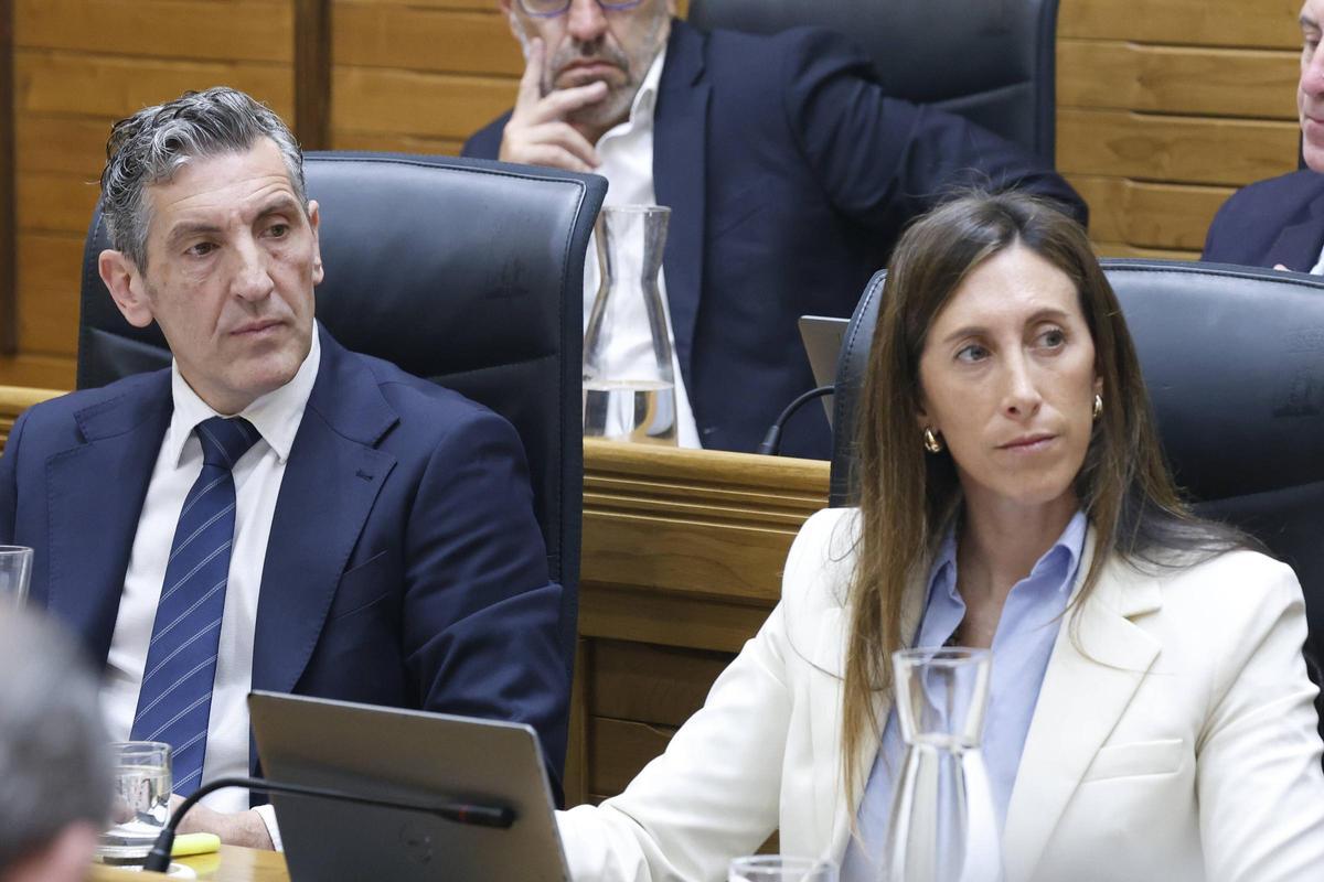 El Pleno municipal de abril en Gijon, en imágenes