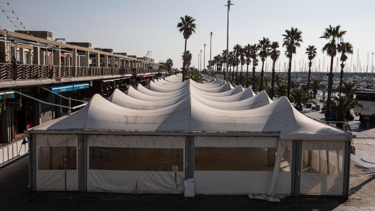 Espacio que ha dejado vacío el grupo Moncho's tras su salida del Port Olímpic.