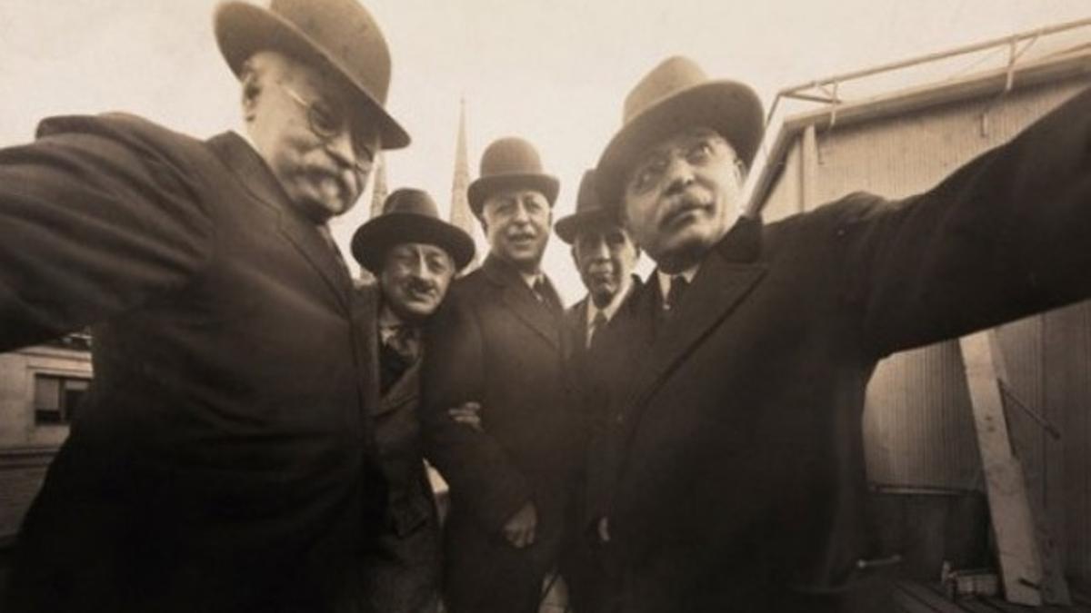 La primera 'selfie' de la historia fue tomada en 1920 en Nueva York.