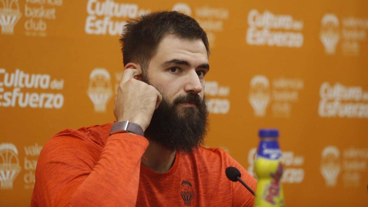 Bojan Dubljevic, en la rueda de prensa de este miércoles en La Fonteta