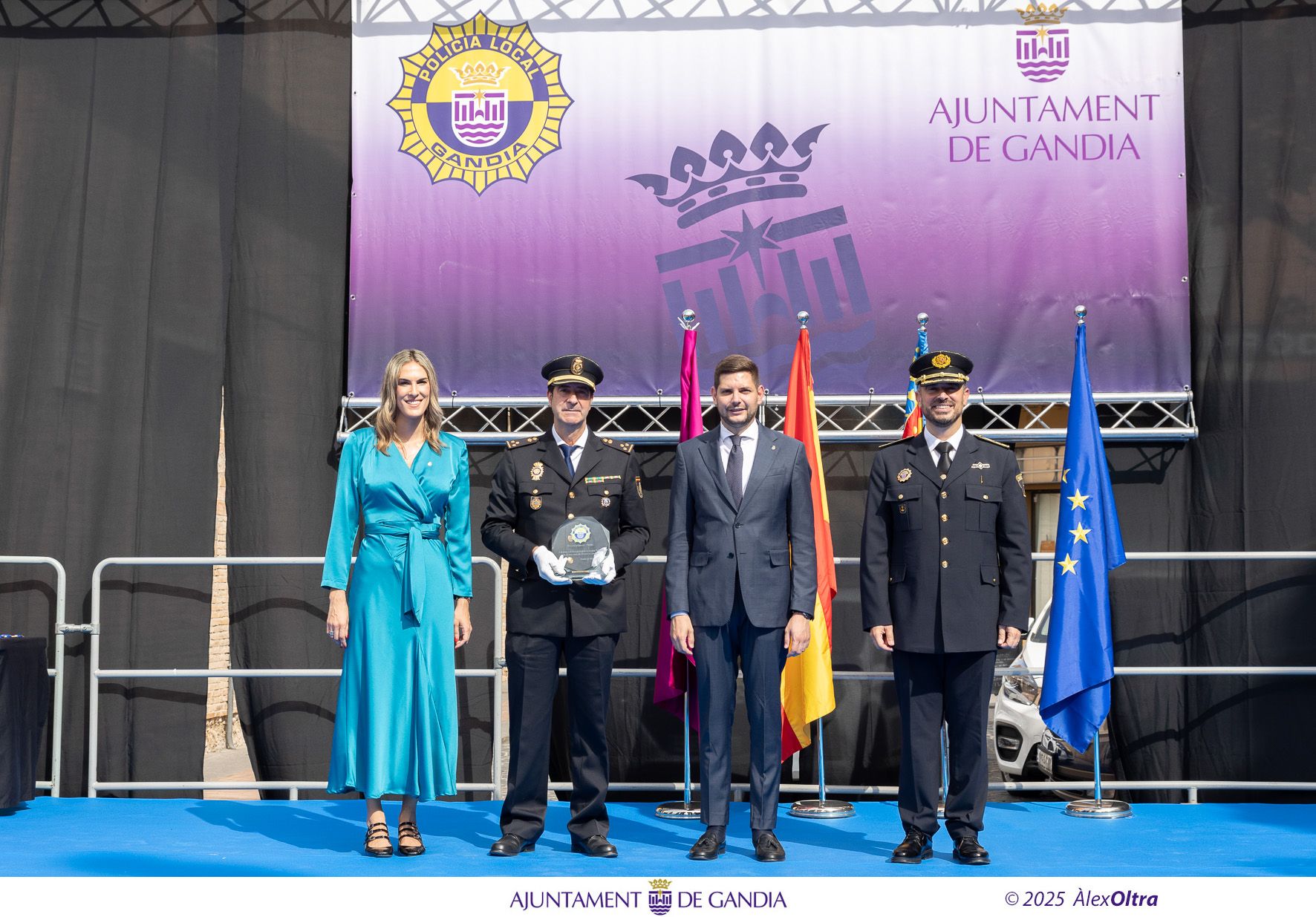 Acto del Dia de la Policía Local de Gandia y reconocimiento a los agentes